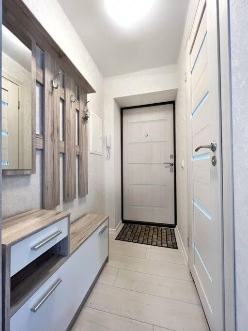 New Modern Apartments In The City Center Нарва Экстерьер фото